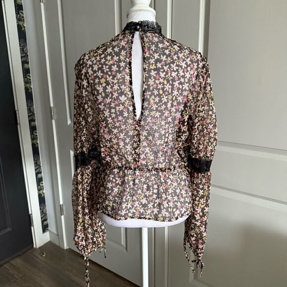 TOPSHOP Black Floral and Lace Long Sleeve Boho Flower Child Blouse Size 8 - Picture 2 of 8